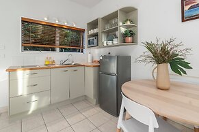 ASURE Admirals View Motel