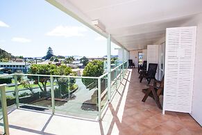 ASURE Admirals View Motel