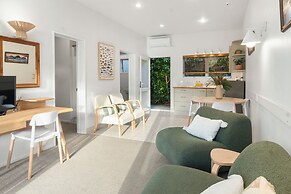 ASURE Admirals View Motel