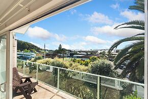 ASURE Admirals View Motel