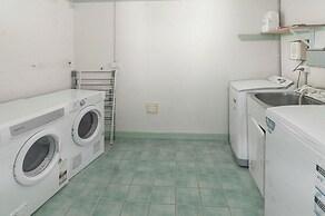 ASURE Admirals View Motel