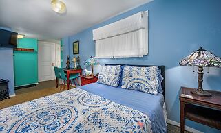 Mountain Treasure B&B