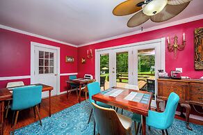 Mountain Treasure B&B