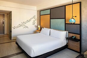 Renovated Aloft Cancun