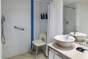 Renovated Aloft Cancun