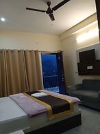 Hotel Moon Light Bhimtal