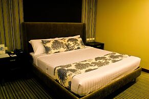 El Cielito Hotel - Sta. Rosa