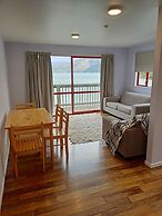 The Lodge At Te Rawa - Boat Access Only