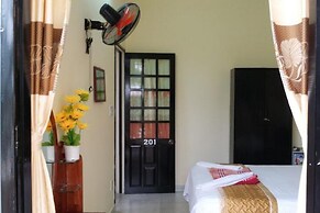 Homeland River Homestay