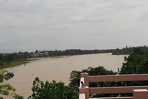 Homeland River Homestay