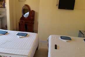 Homeland River Homestay