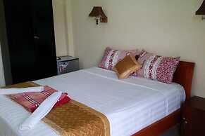 Homeland River Homestay