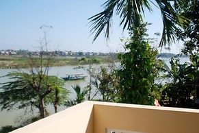 Homeland River Homestay