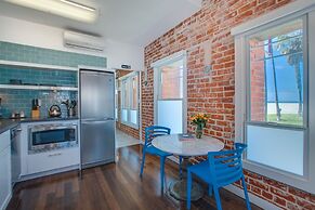 Venice Breeze Suites