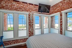 Venice Breeze Suites