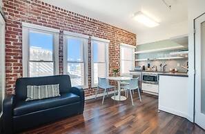 Venice Breeze Suites