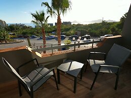 Sunrock Hotel and Suites