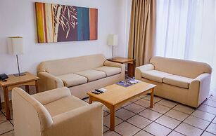 Sunrock Hotel and Suites