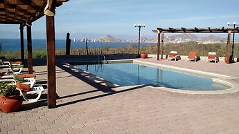 Sunrock Hotel and Suites