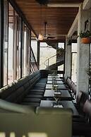 Sunrock Hotel and Suites