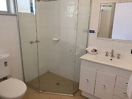 The Aston Motel - Tamworth