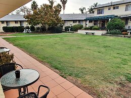 The Aston Motel - Tamworth