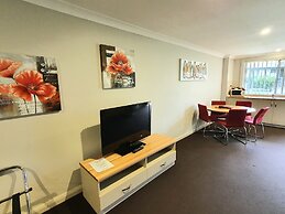 The Aston Motel - Tamworth