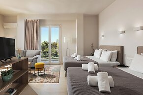 Minavra Hotel