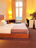 Hotel Excellent