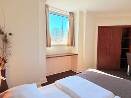 Hotel Excellent