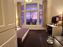 Hotel Excellent
