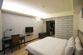 Huang Shin Business Hotel - Shan Ah Branch