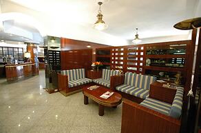 Hotel Crystal & Residence
