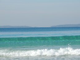 Paradise Bungalow Waterfront