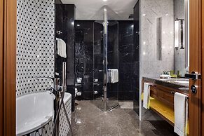 Hilton Istanbul Bomonti Hotel & Conference Center