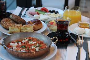 Hilton Istanbul Bomonti Hotel & Conference Center