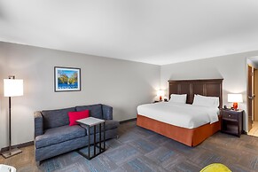 Hampton Inn Huntington University Area
