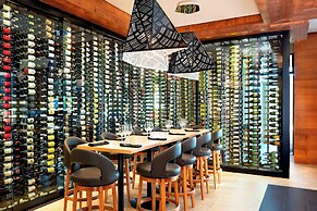 Four Points by Sheraton Kelowna Airport