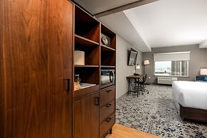 Four Points by Sheraton Kelowna Airport