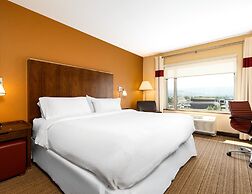Four Points by Sheraton Kelowna Airport