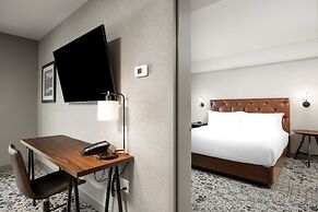 Four Points by Sheraton Kelowna Airport