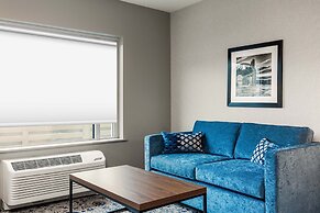 Four Points by Sheraton Kelowna Airport