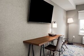 Four Points by Sheraton Kelowna Airport