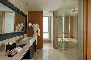 Lanson Place Bukit Ceylon