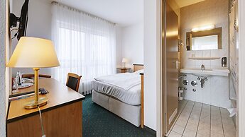 Airport Hotel Stetten