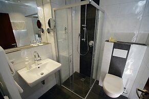 Badhotel Restaurant Stauferland