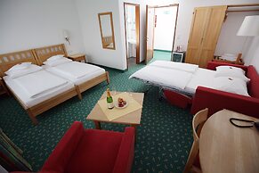 Badhotel Restaurant Stauferland