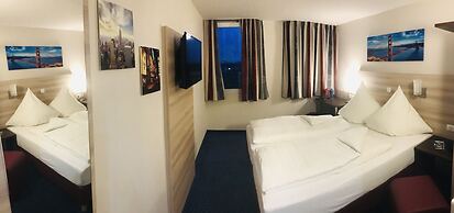 Motel 44