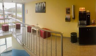 Motel 44
