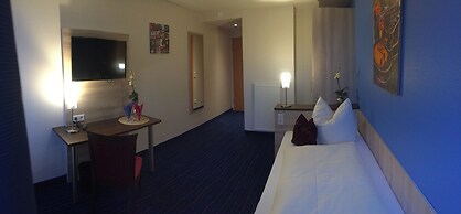 Motel 44